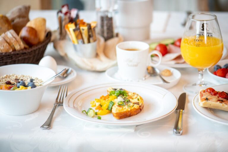 Groß (Hotel Schönruh Gerlos : Frühstücks Buffet -00058)
